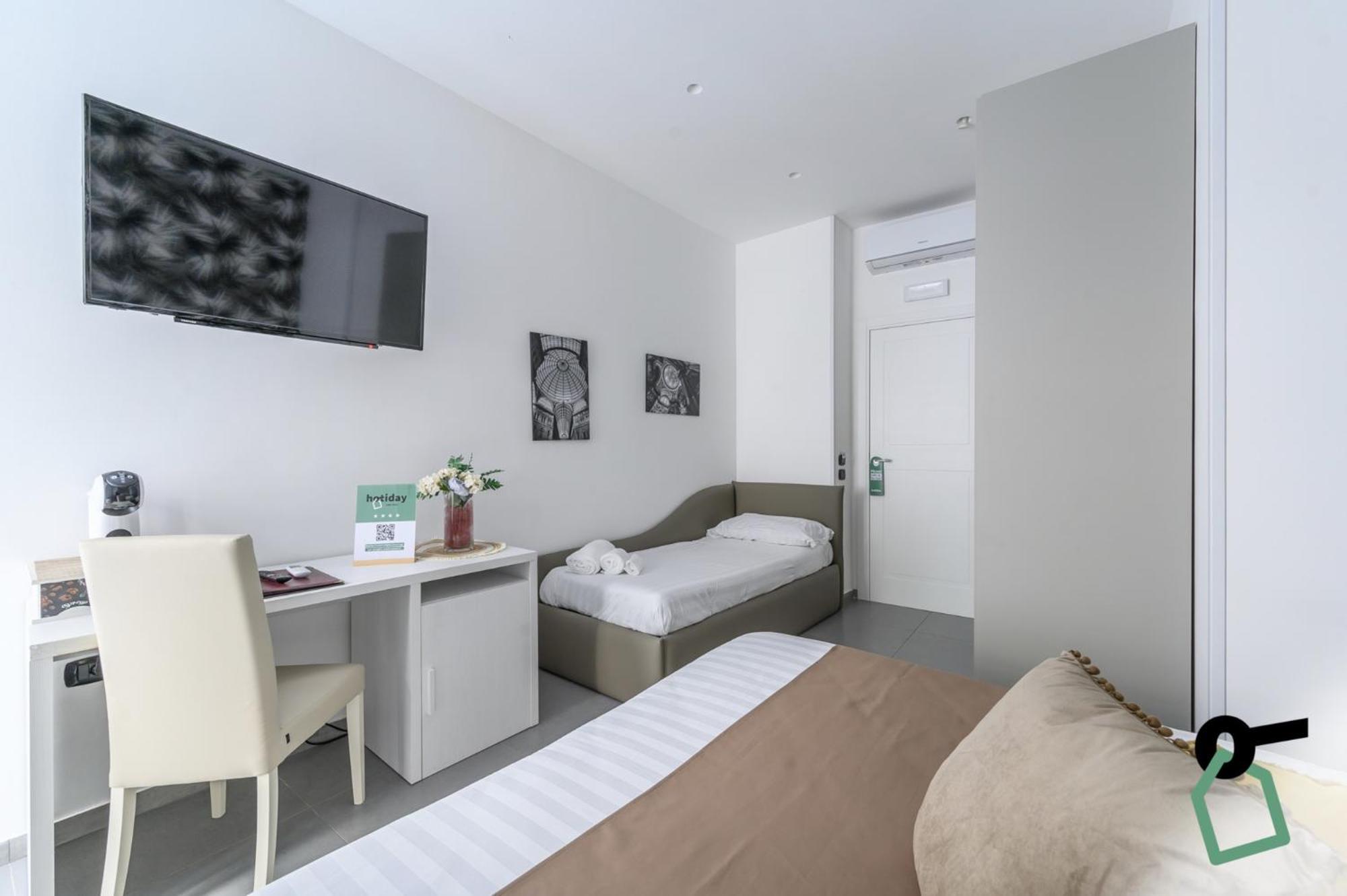Hotiday Room Collection - Napoli Sant'Arcangelo المظهر الخارجي الصورة
